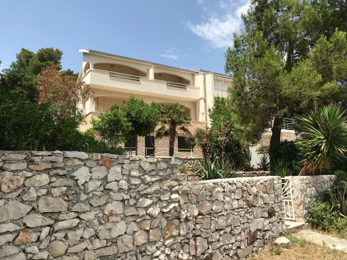 Seaside Apartments Trogir Buitenkant foto