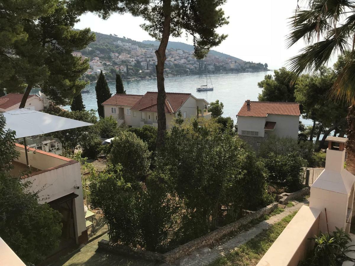 Seaside Apartments Trogir Buitenkant foto